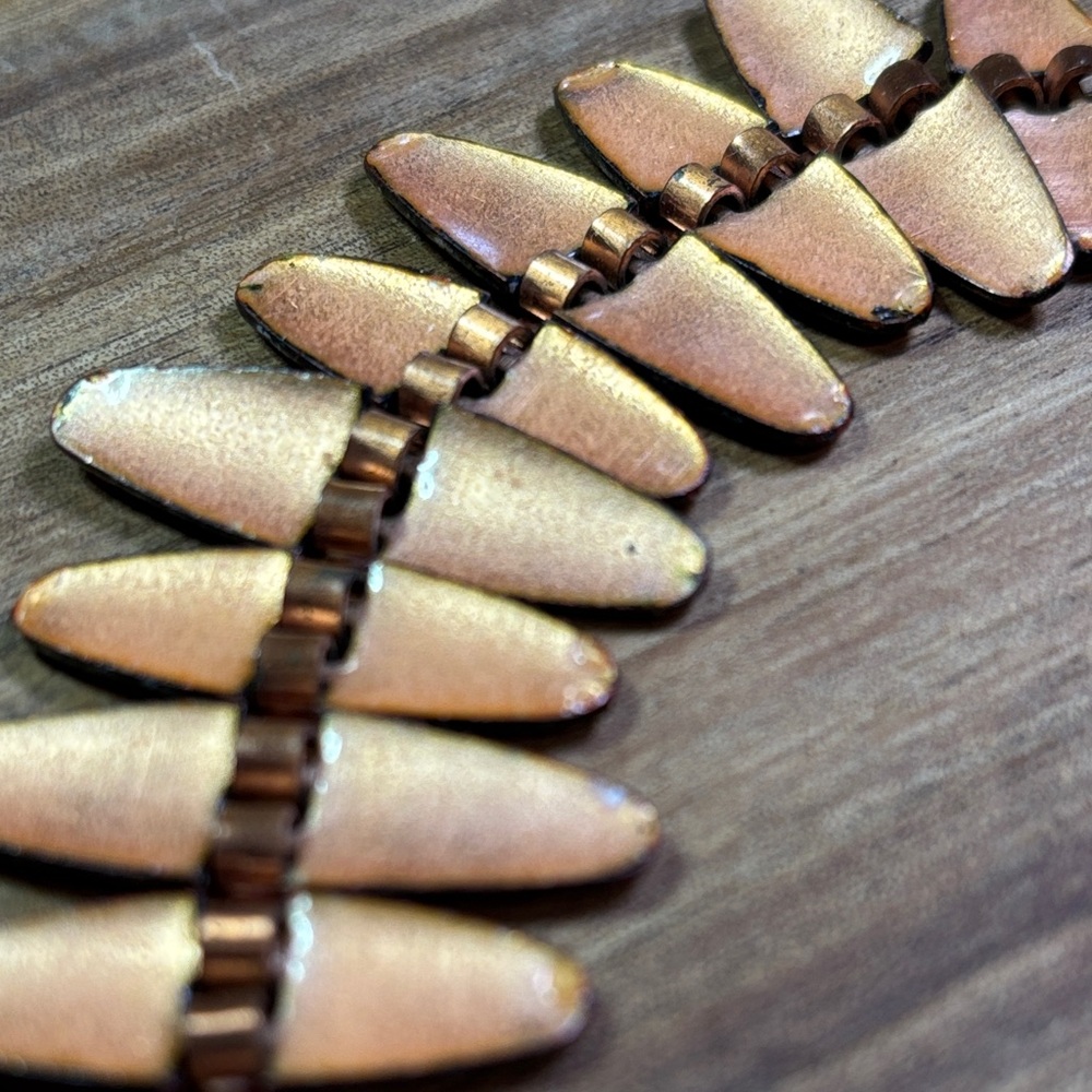 Matisse pink enameled copper bracelet - Picture 7 of 11